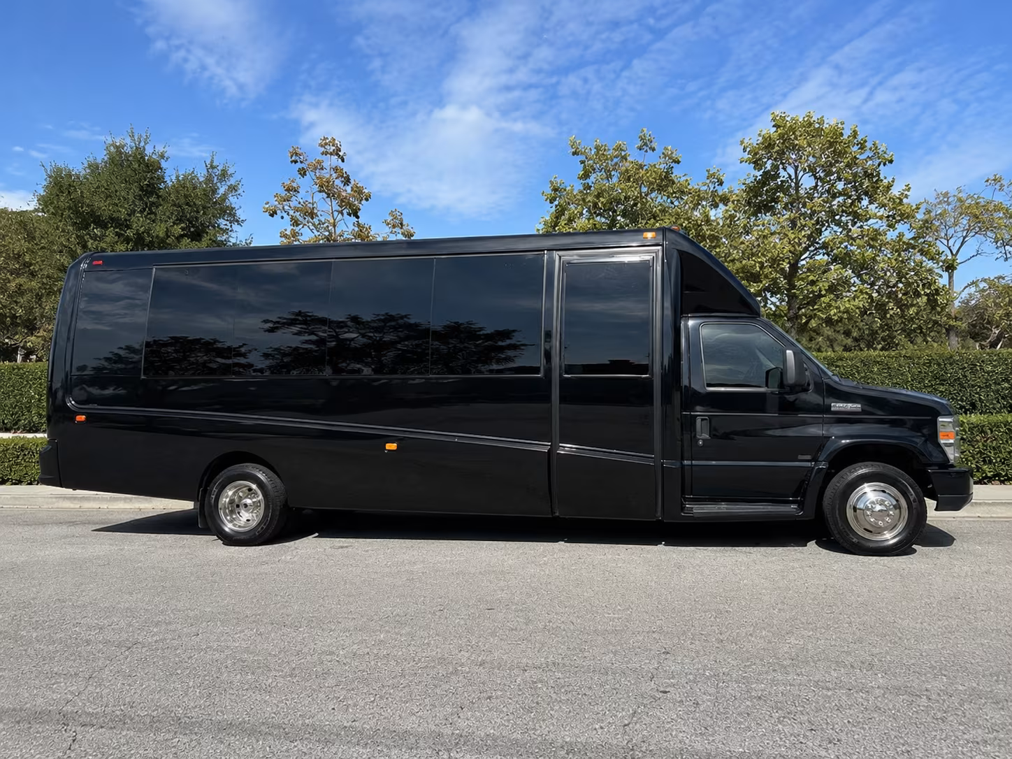doral make an entrance with doral prom transportation
