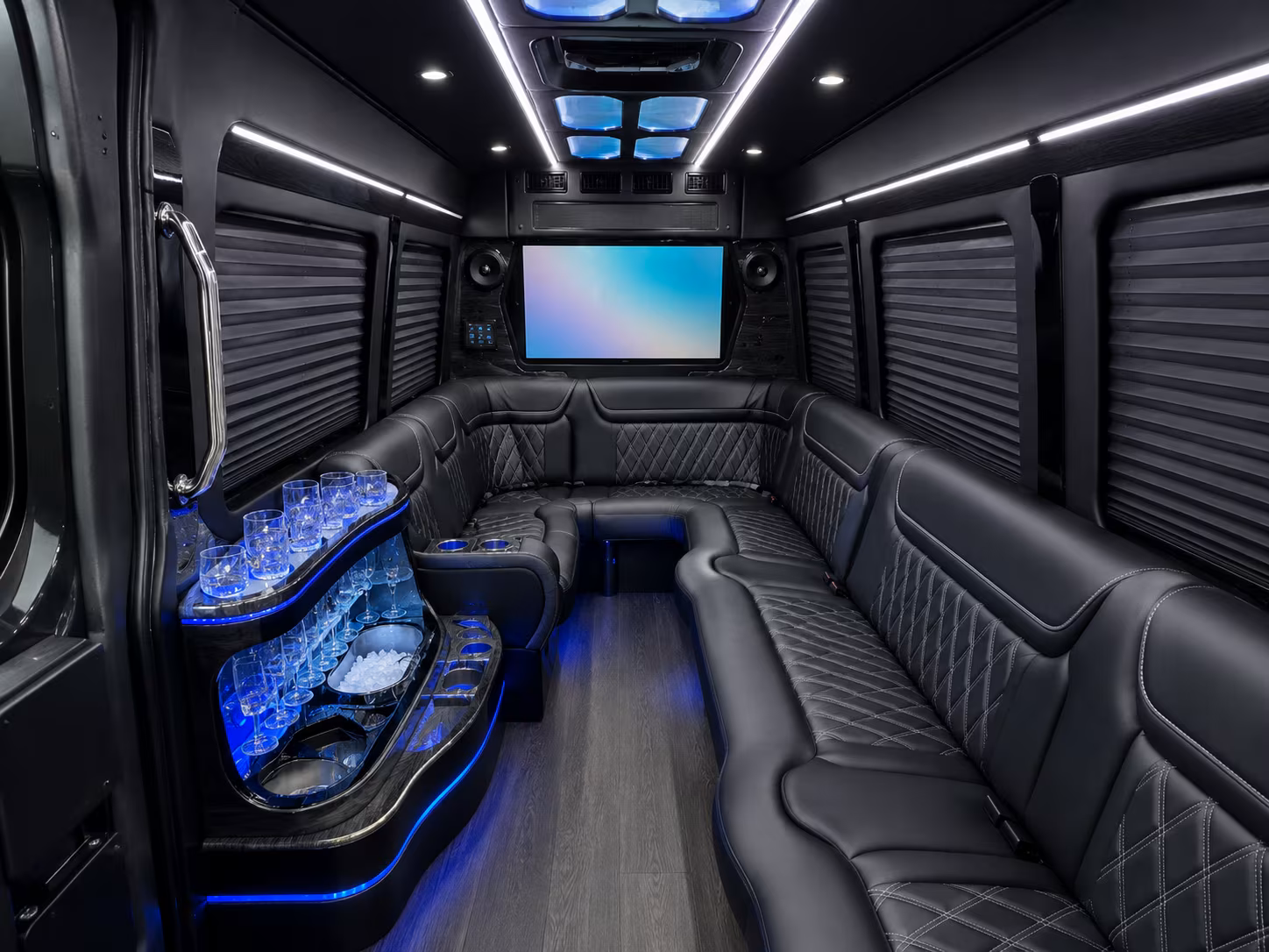 fort lauderdale corporate shuttle buses for fort lauderdale businesses