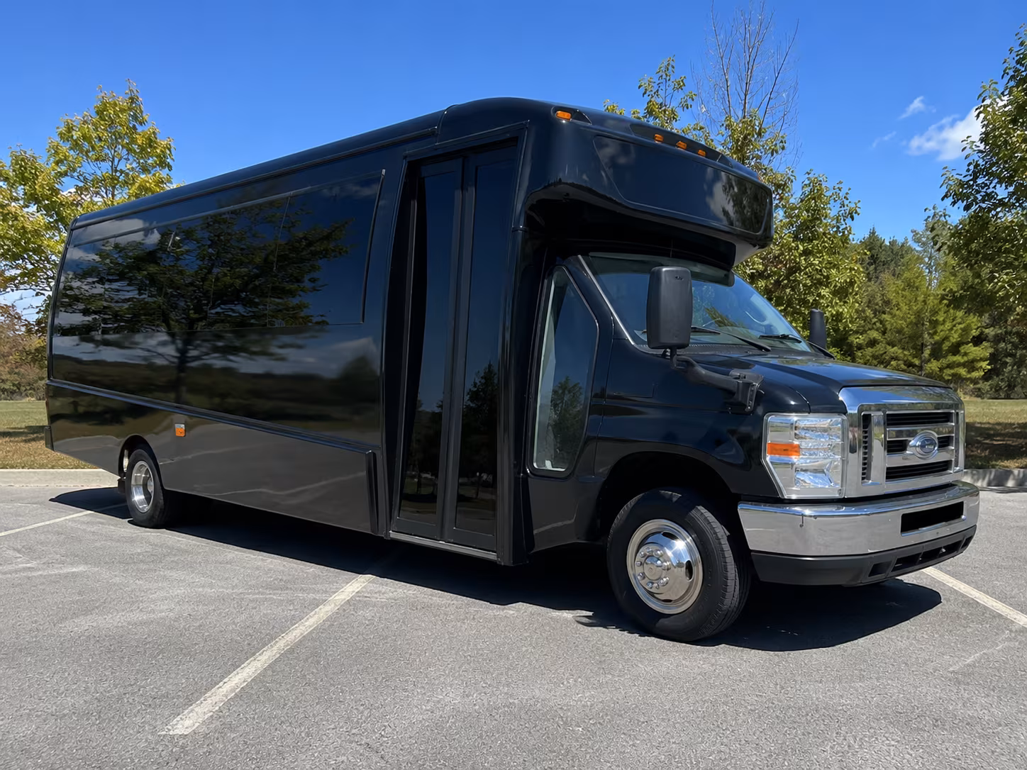 hialeah flexible charter bus rentals for hialeah wine tour groups