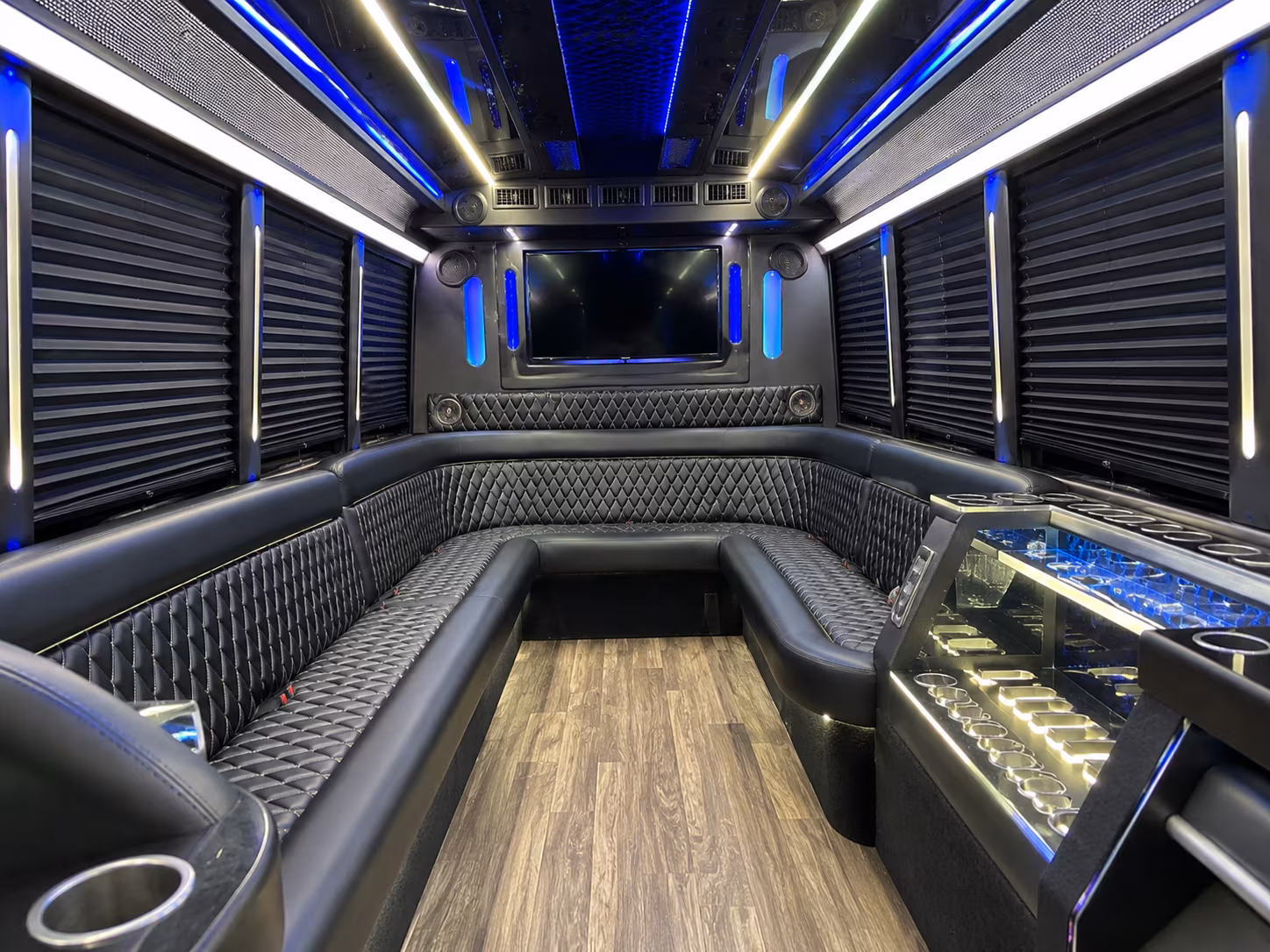party bus transportation for cutler bay area proms