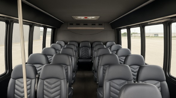 miami 28 passenger minibus